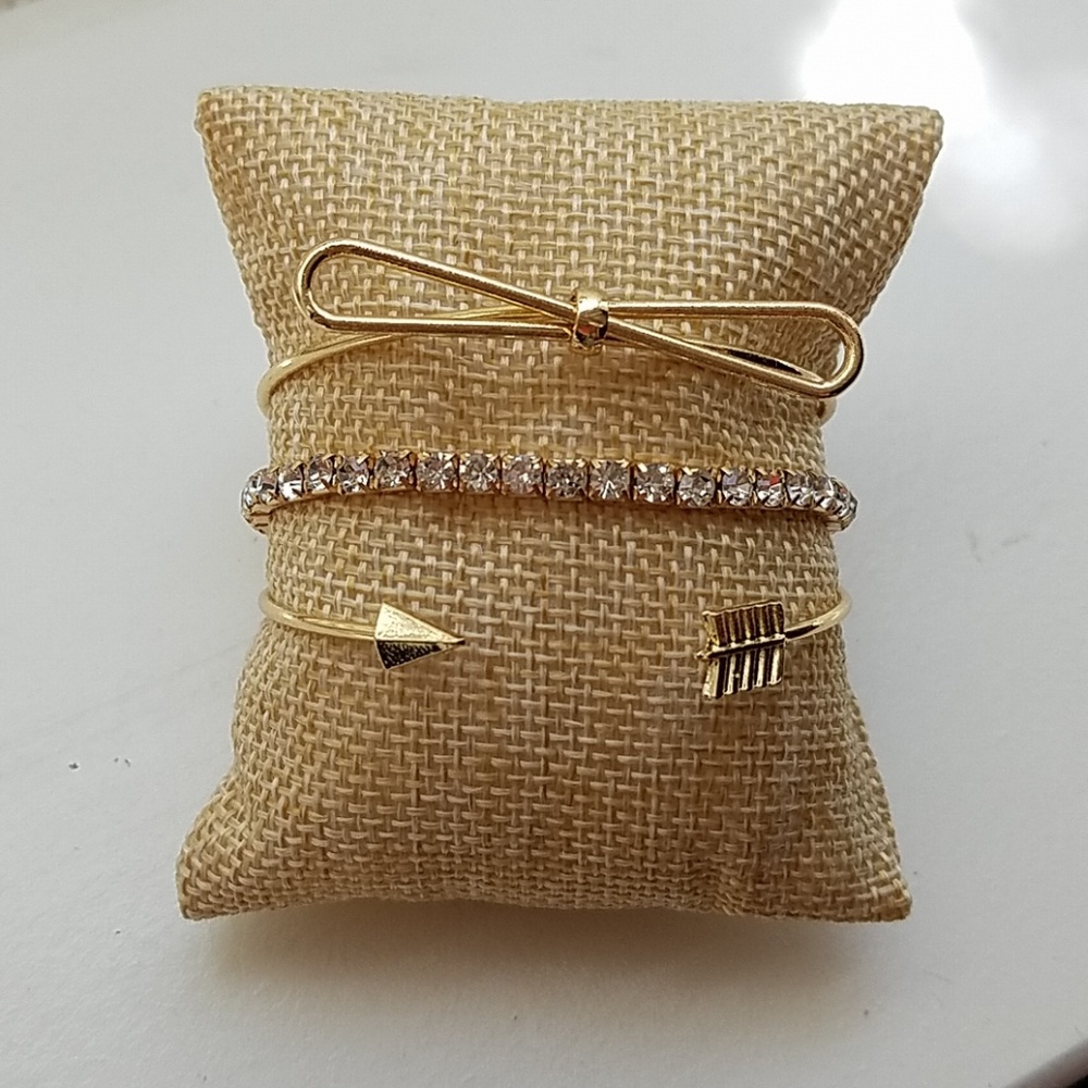 3 adjustable bracelets